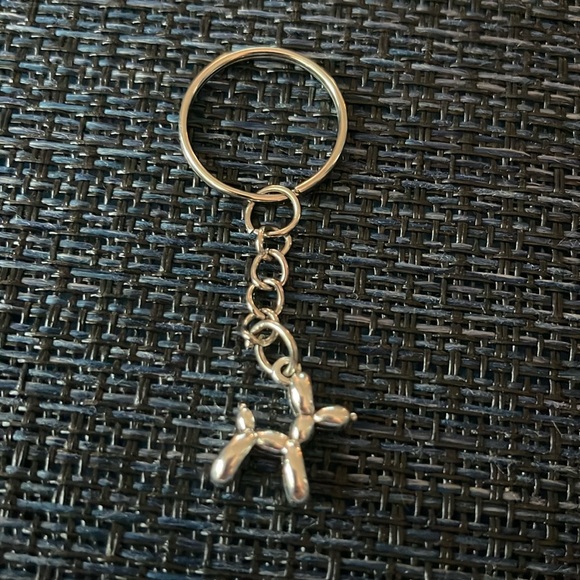 jeff koons Accessories - Jeff Koons balloon dog silver keychain cute miniature adorable new collectible